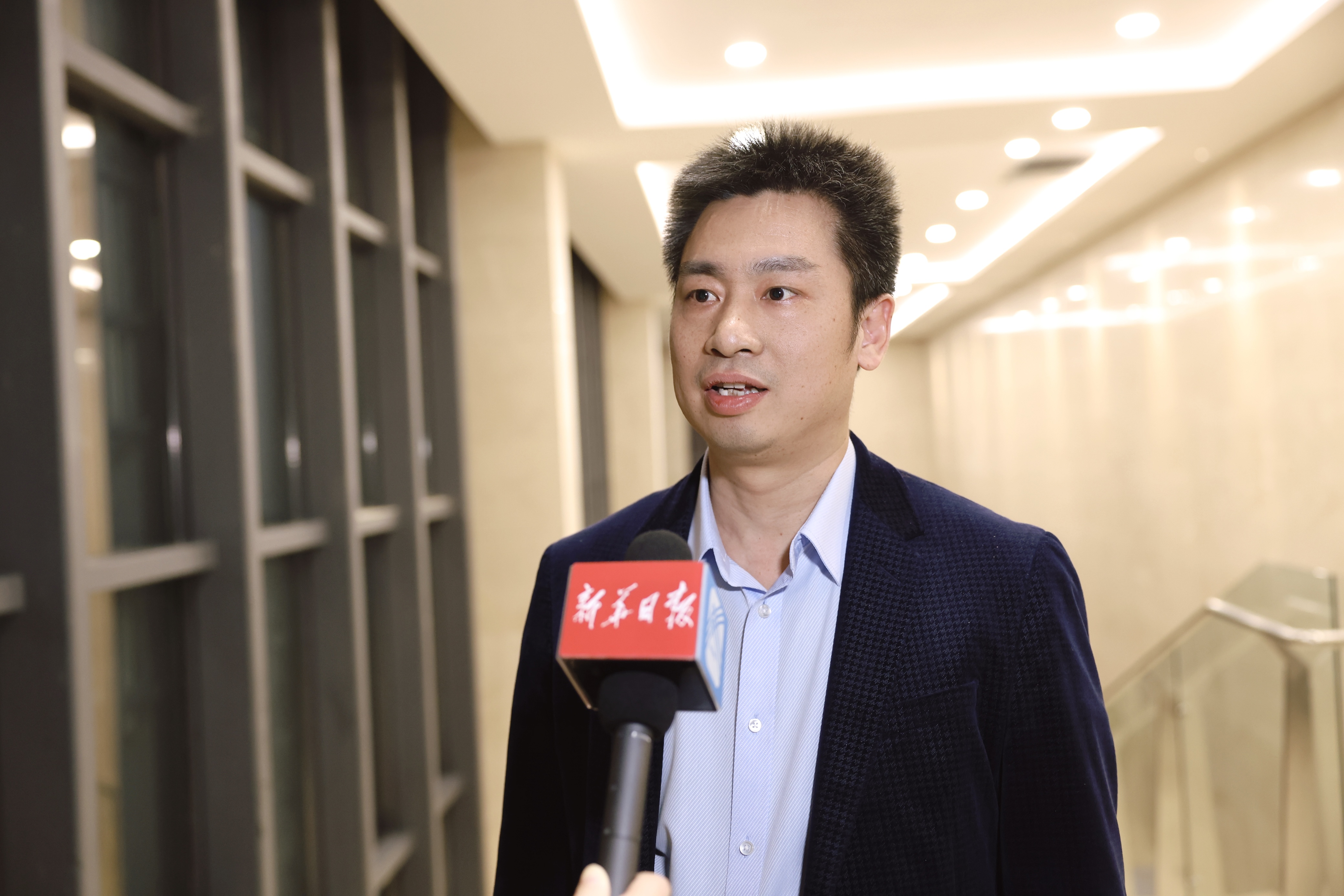 威尼斯7026官网党委宣传部部长陈建华